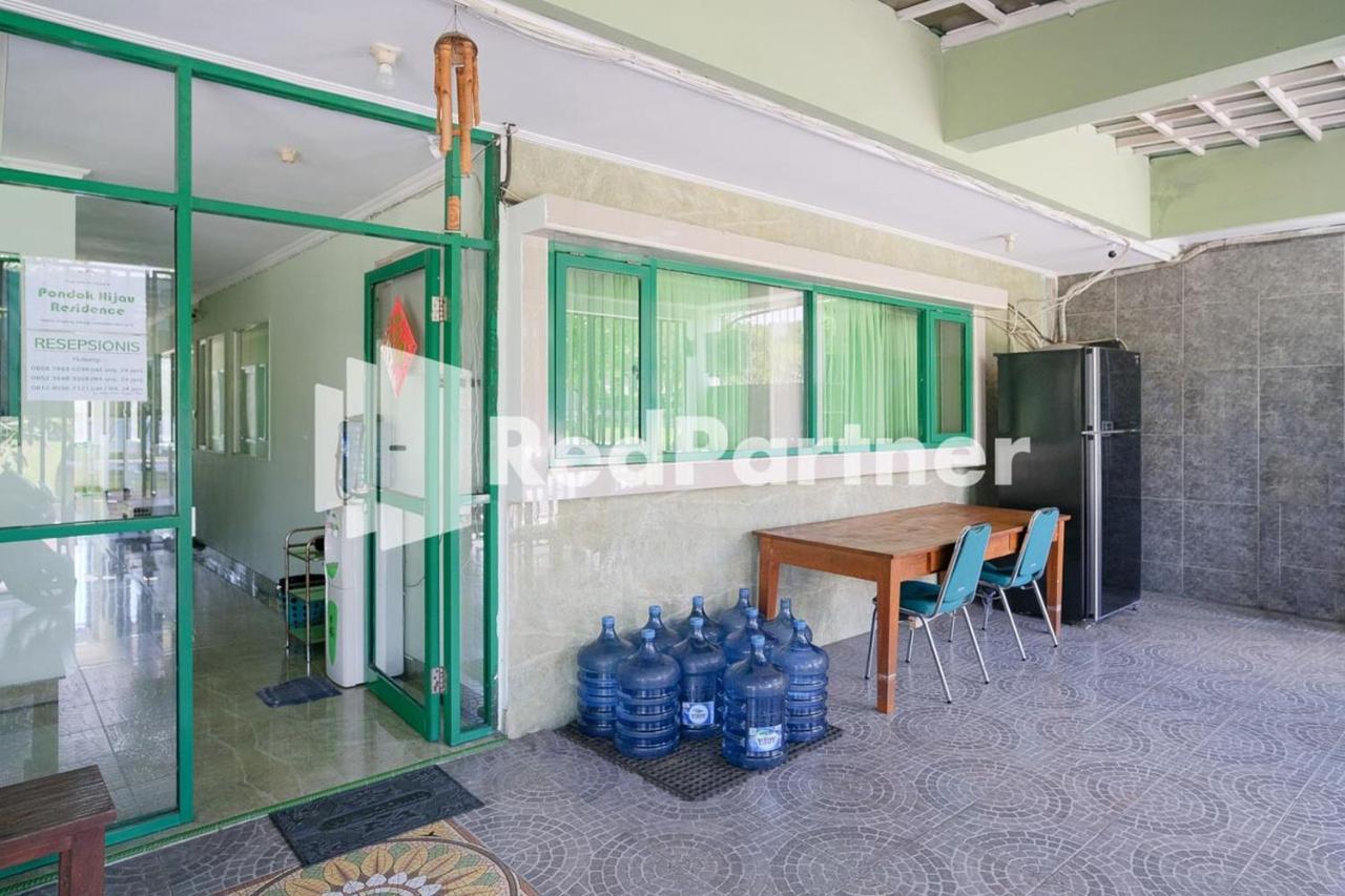 Pondok Hijau Syariah Mitra Reddoorz At Citraland 수라바야 외부 사진